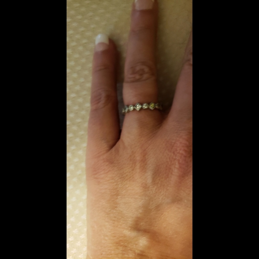 Pandora Alluring Brilliant Princess Ring (Size 7)